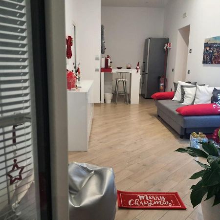 La Casa Di Maria Hotel Наполи Екстериор снимка