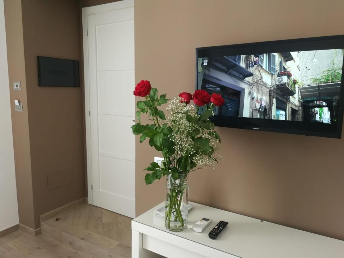 La Casa Di Maria Hotel Наполи Екстериор снимка