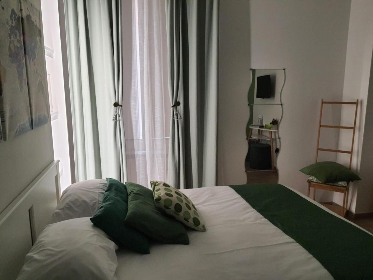 La Casa Di Maria Hotel Наполи Екстериор снимка