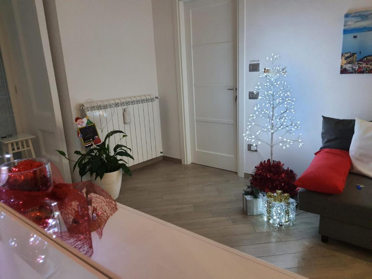 La Casa Di Maria Hotel Наполи Екстериор снимка