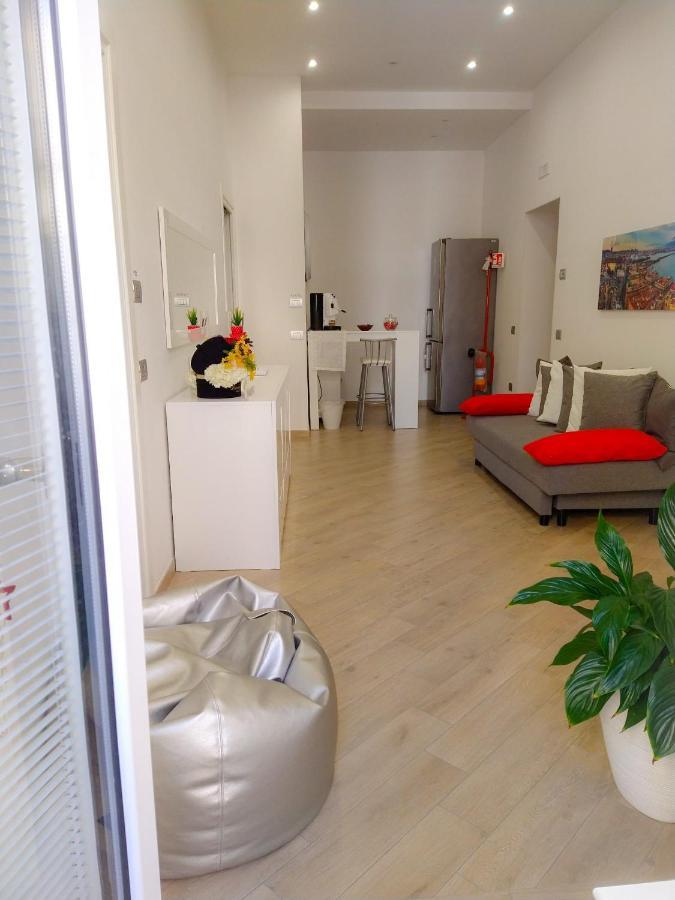 La Casa Di Maria Hotel Наполи Екстериор снимка