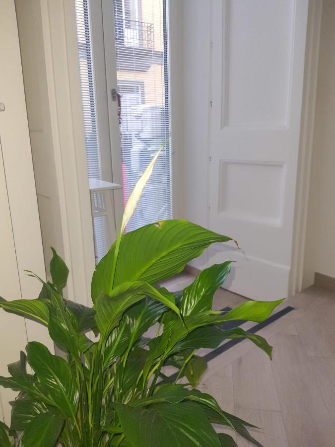 La Casa Di Maria Hotel Наполи Екстериор снимка